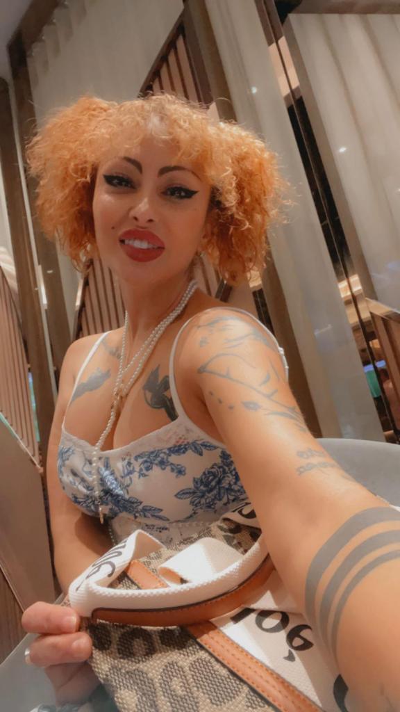 Chica busca chico en Cádiz: 