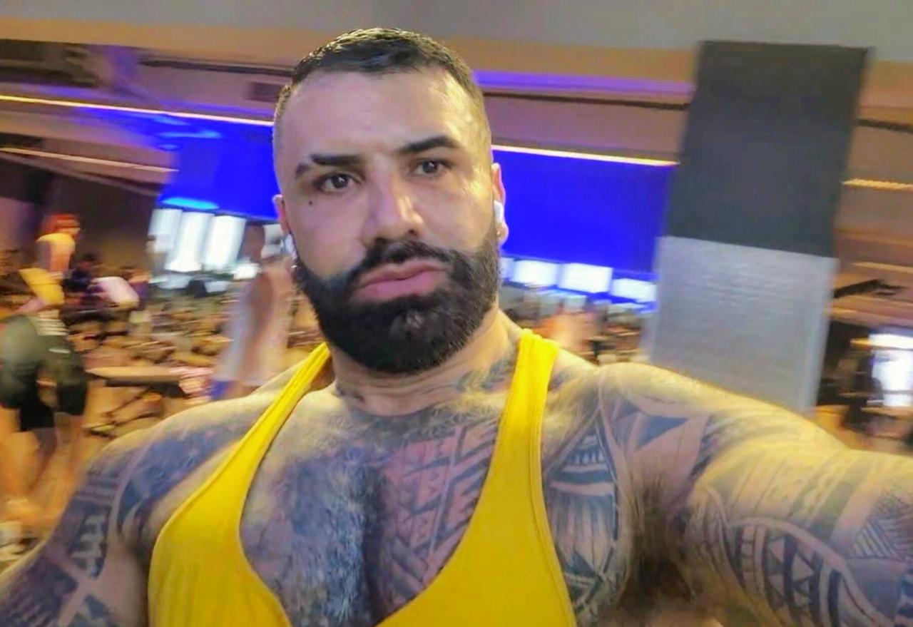 Chico busca chica en Barcelona: 