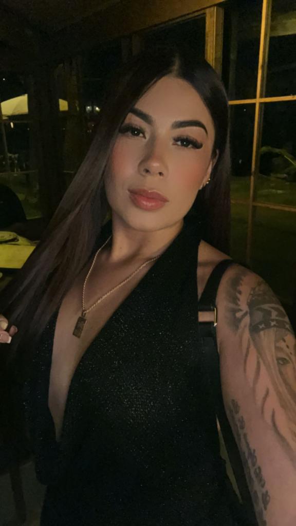 Chica busca chico en Cádiz: 