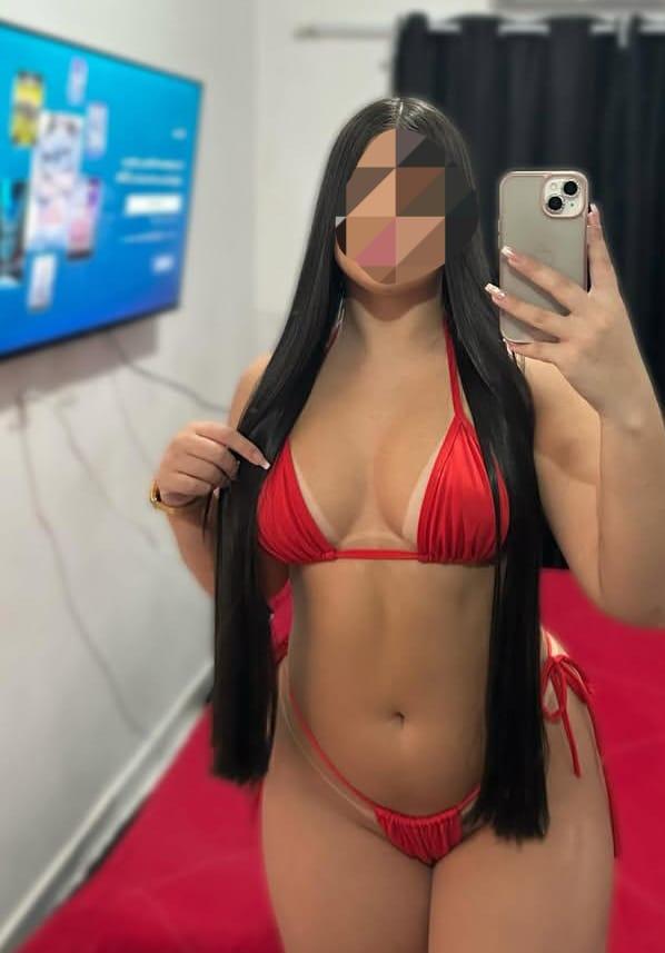 614823085: Chica busca chico en Orense