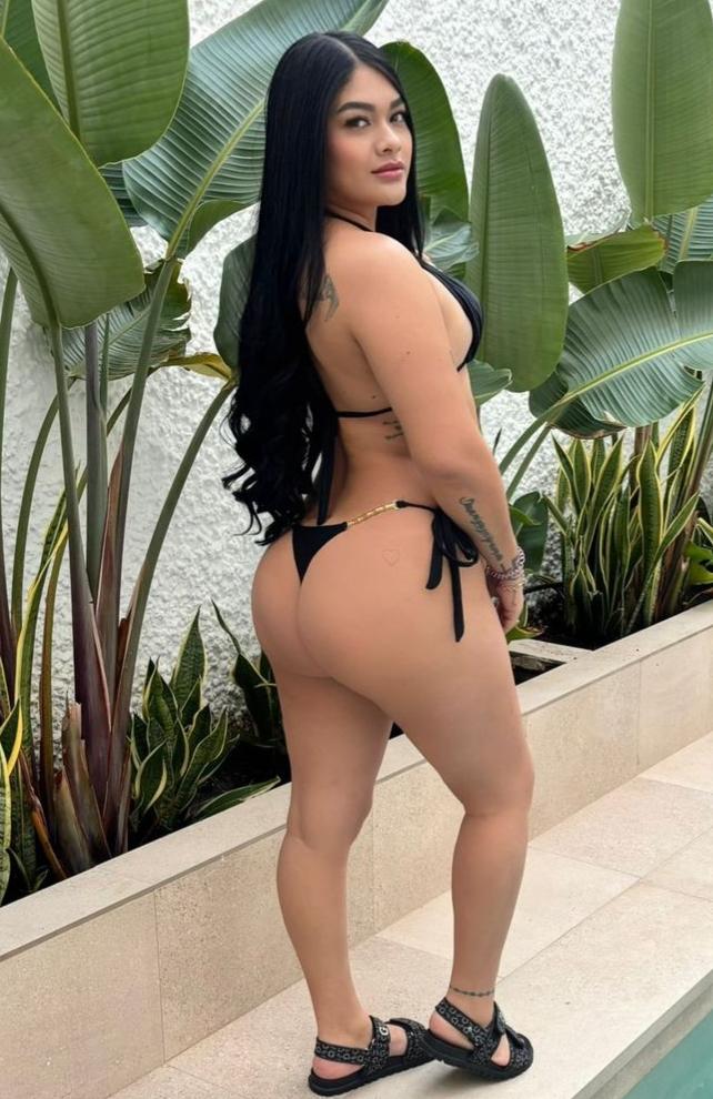 613917476: Chica busca chico en Málaga