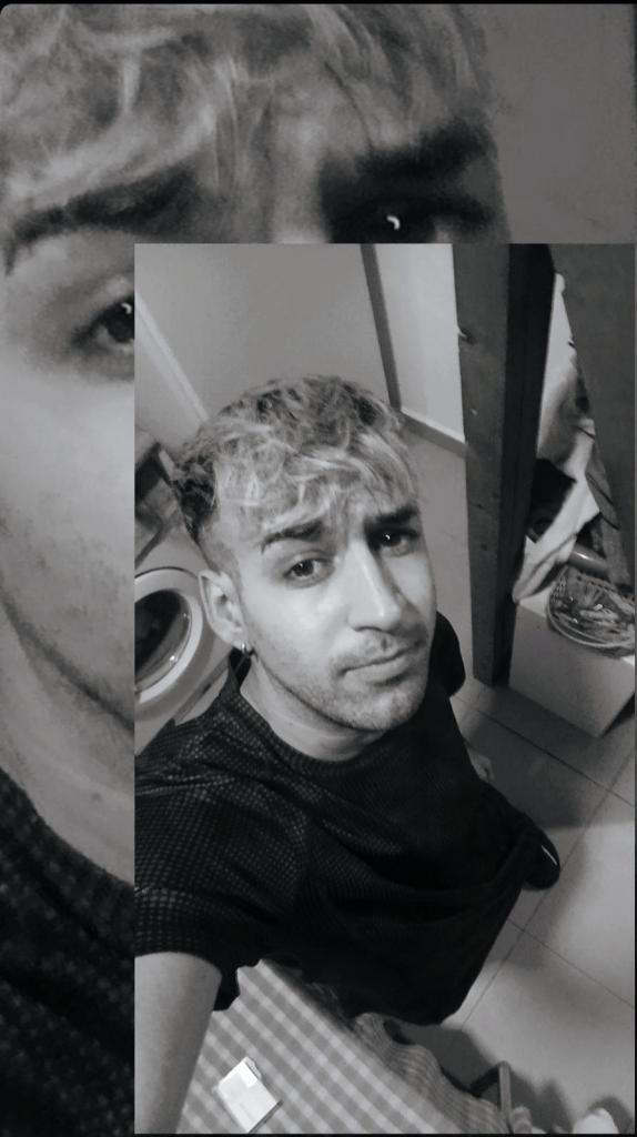 617297243: Chico busca chica en Almería