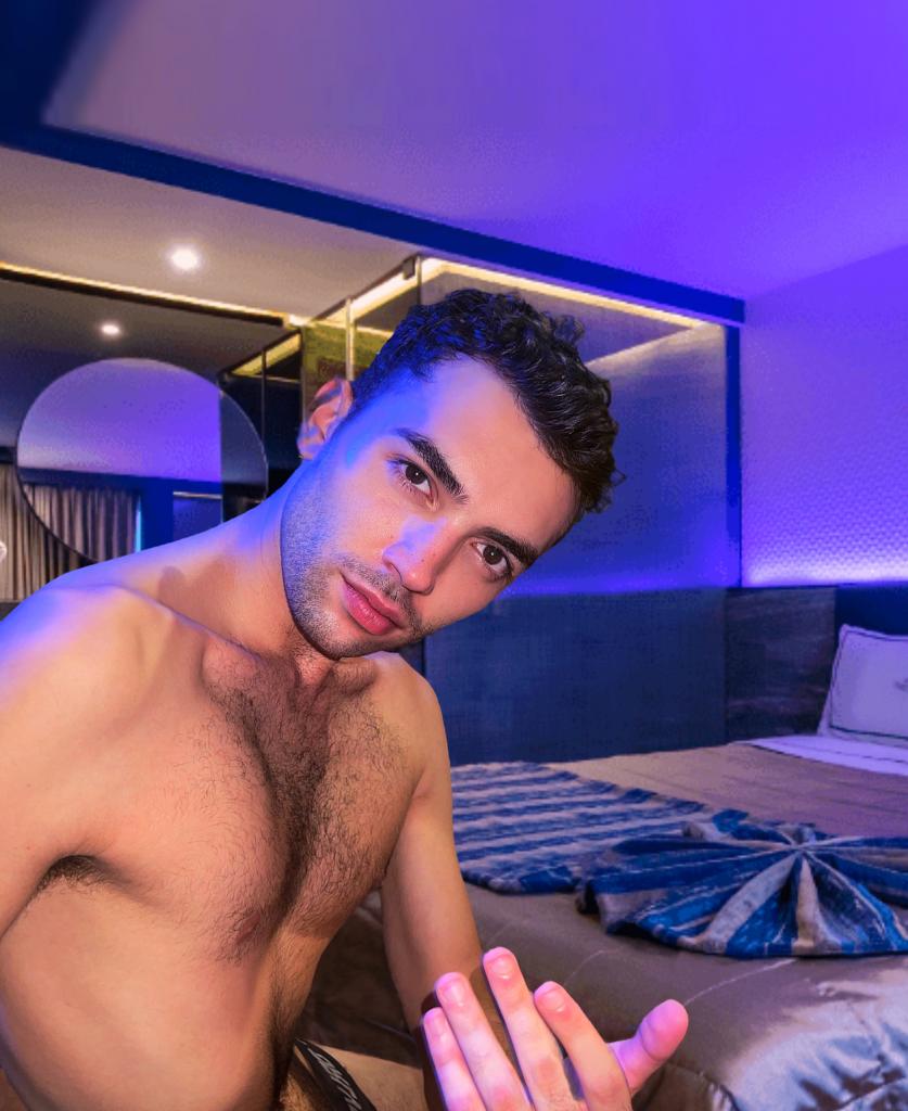 Chico busca chica en Tarragona: 