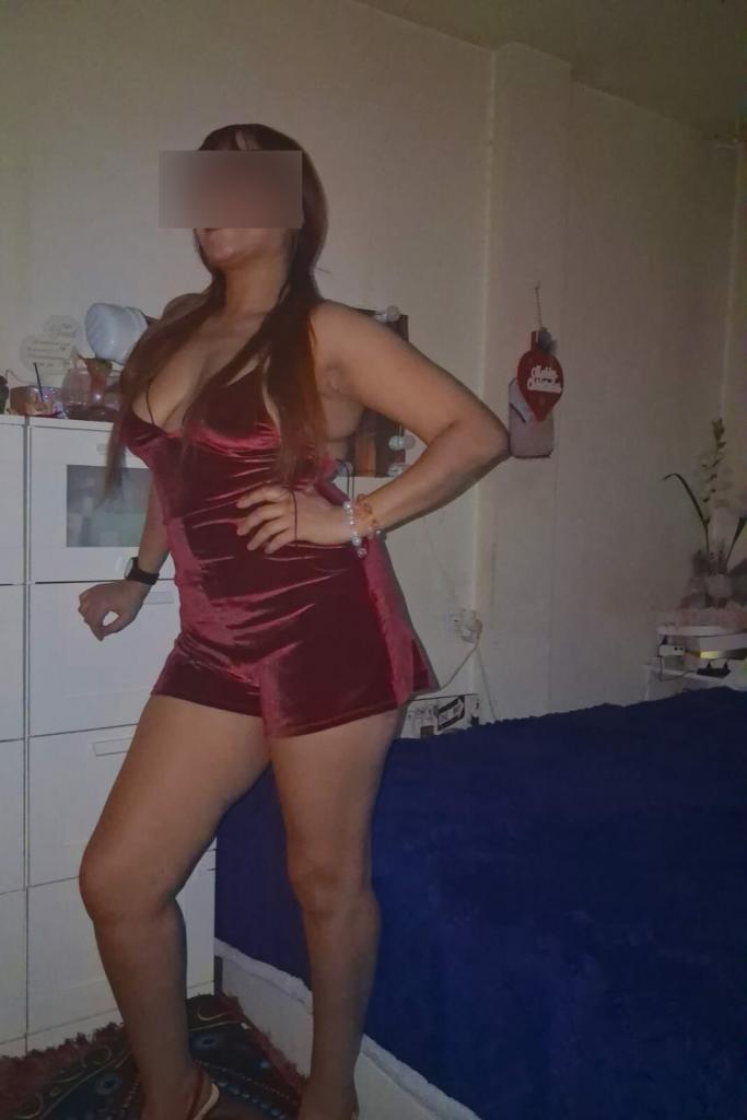 Chica busca chico en Murcia: 