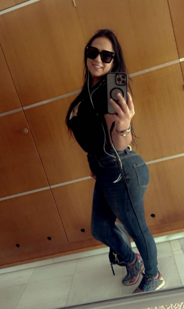 Chica busca chico en Granada: 