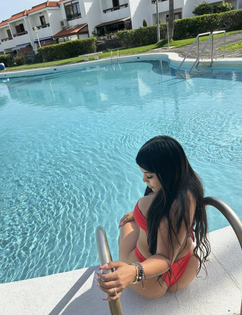 Chica busca chico en Tenerife: 