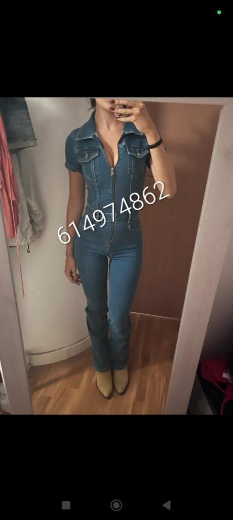 614974862: Chica busca chico en La Coruña