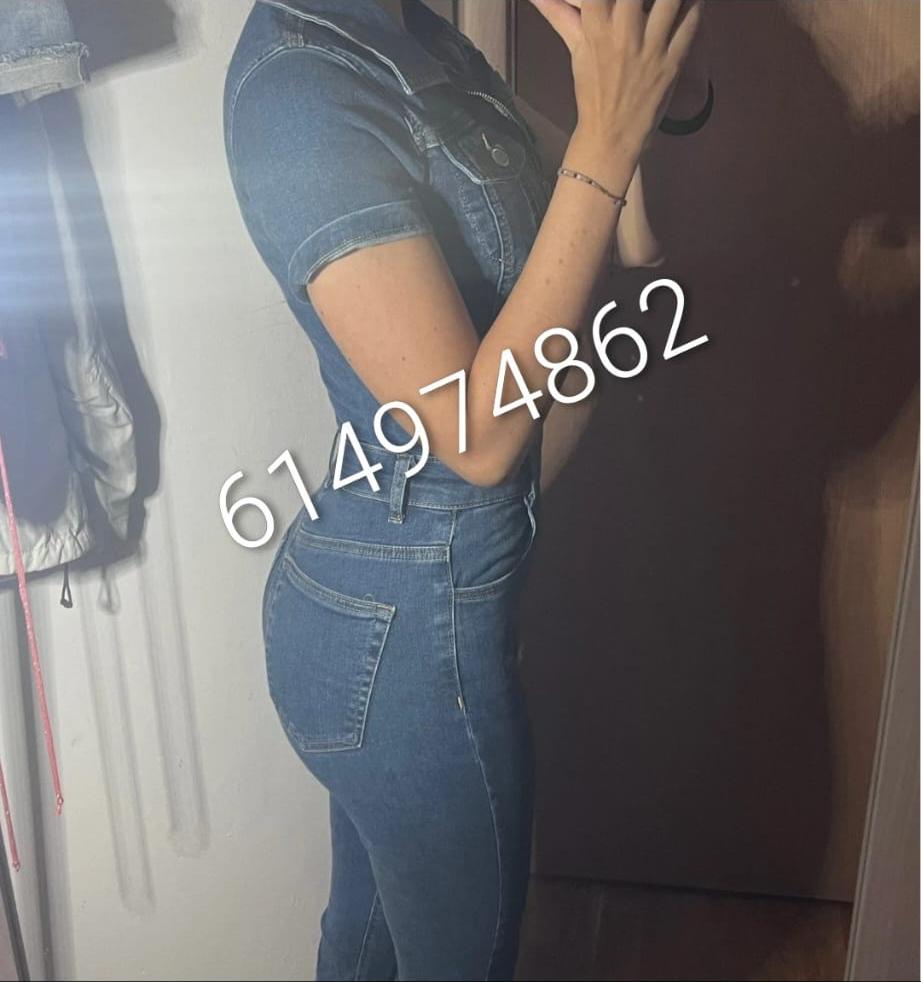 614974862: Chica busca chico en La Coruña