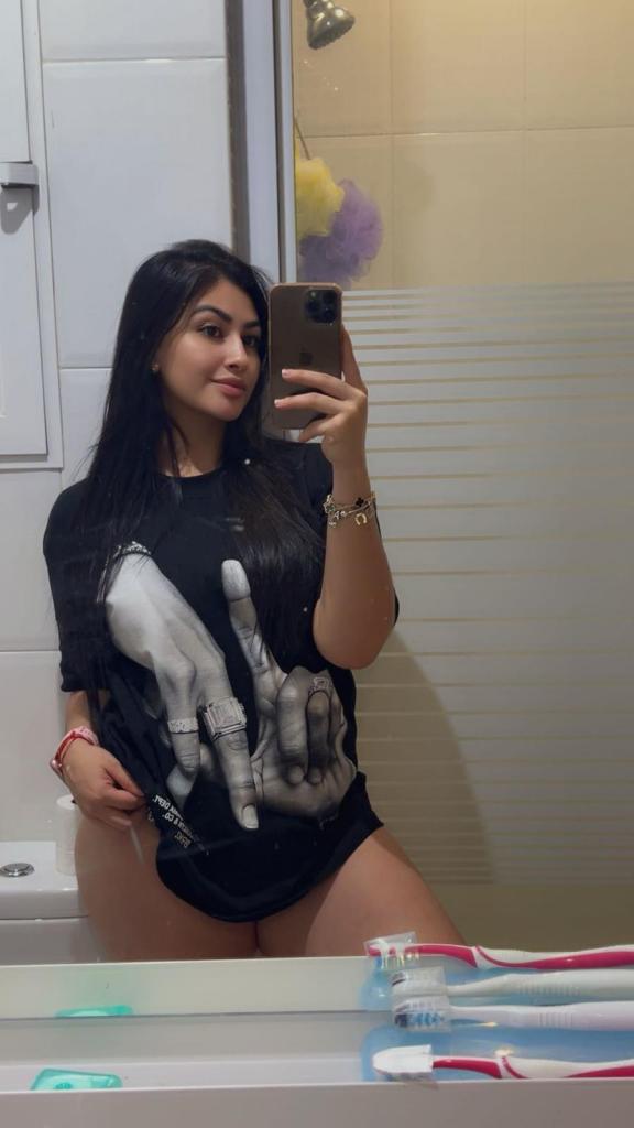 Chica busca chico en Valencia: Chica busca chico