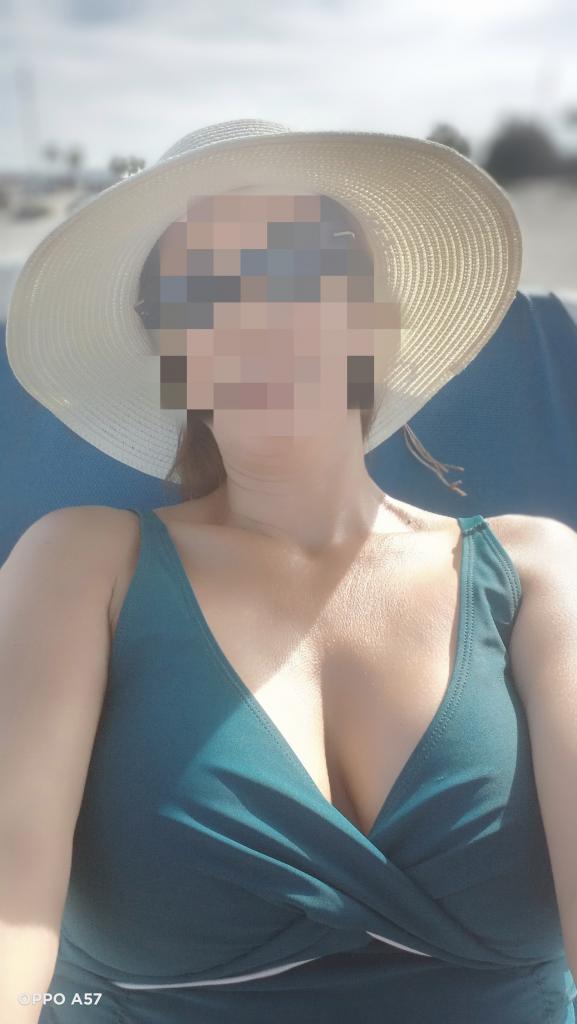 Chica busca chico en Cádiz: 