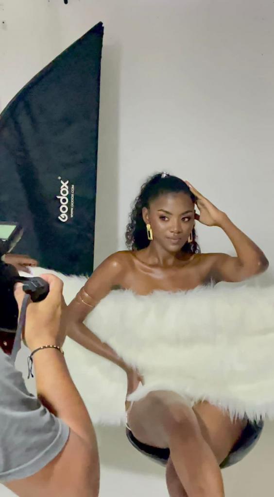 Chica busca chico en Orense: 