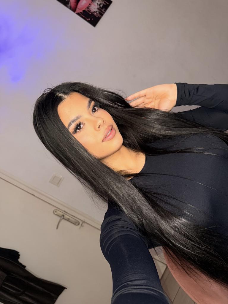 Chica busca chico en Granada: 