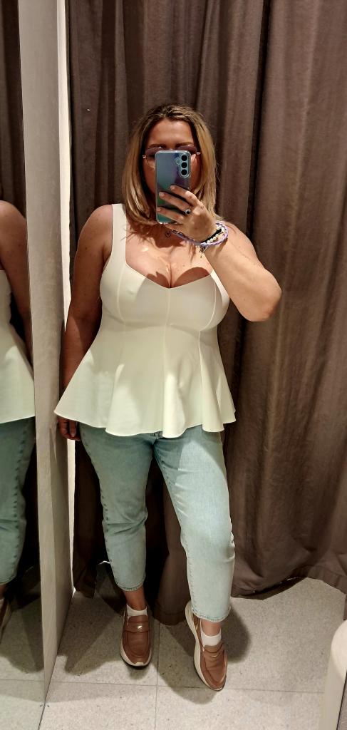 614837962: Chica busca chico en Lugo