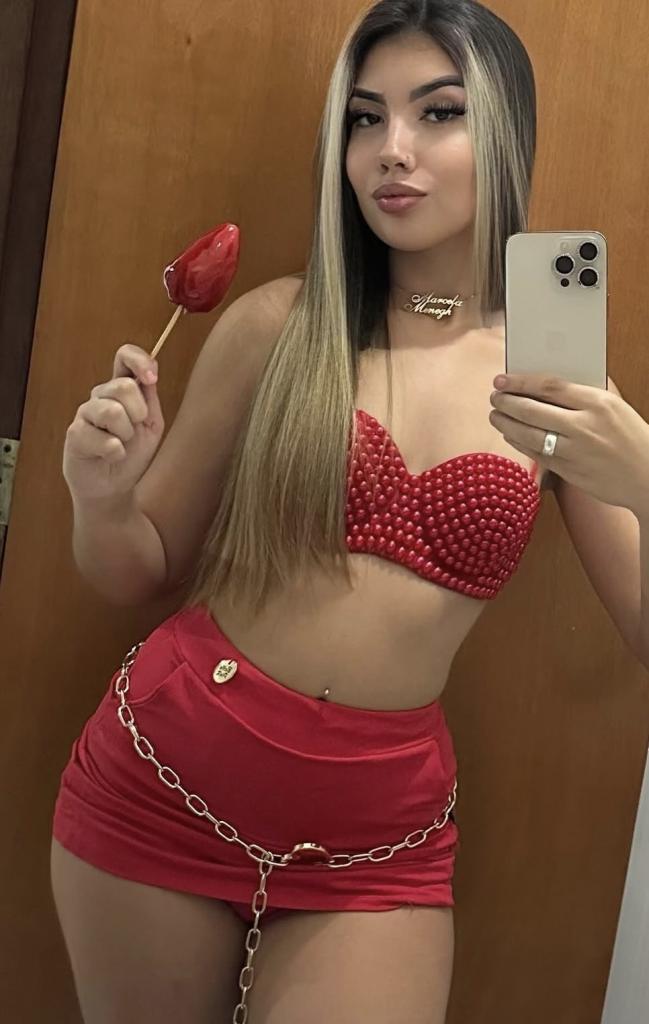 Chica busca chico en Barcelona: 