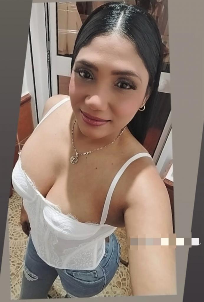 642884197: Chica busca chico en Huelva