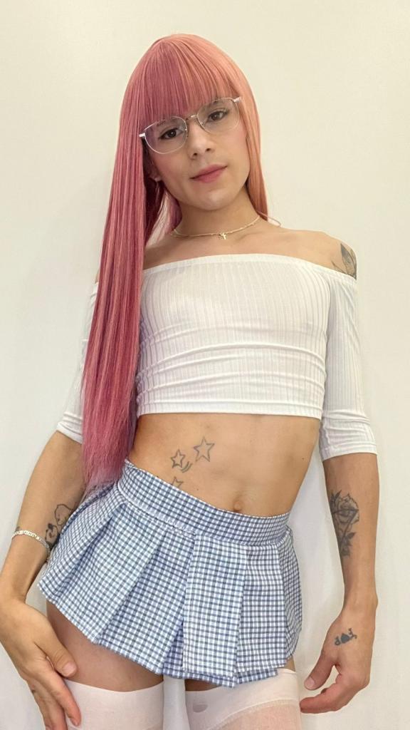 674575411: Transexual en Barcelona