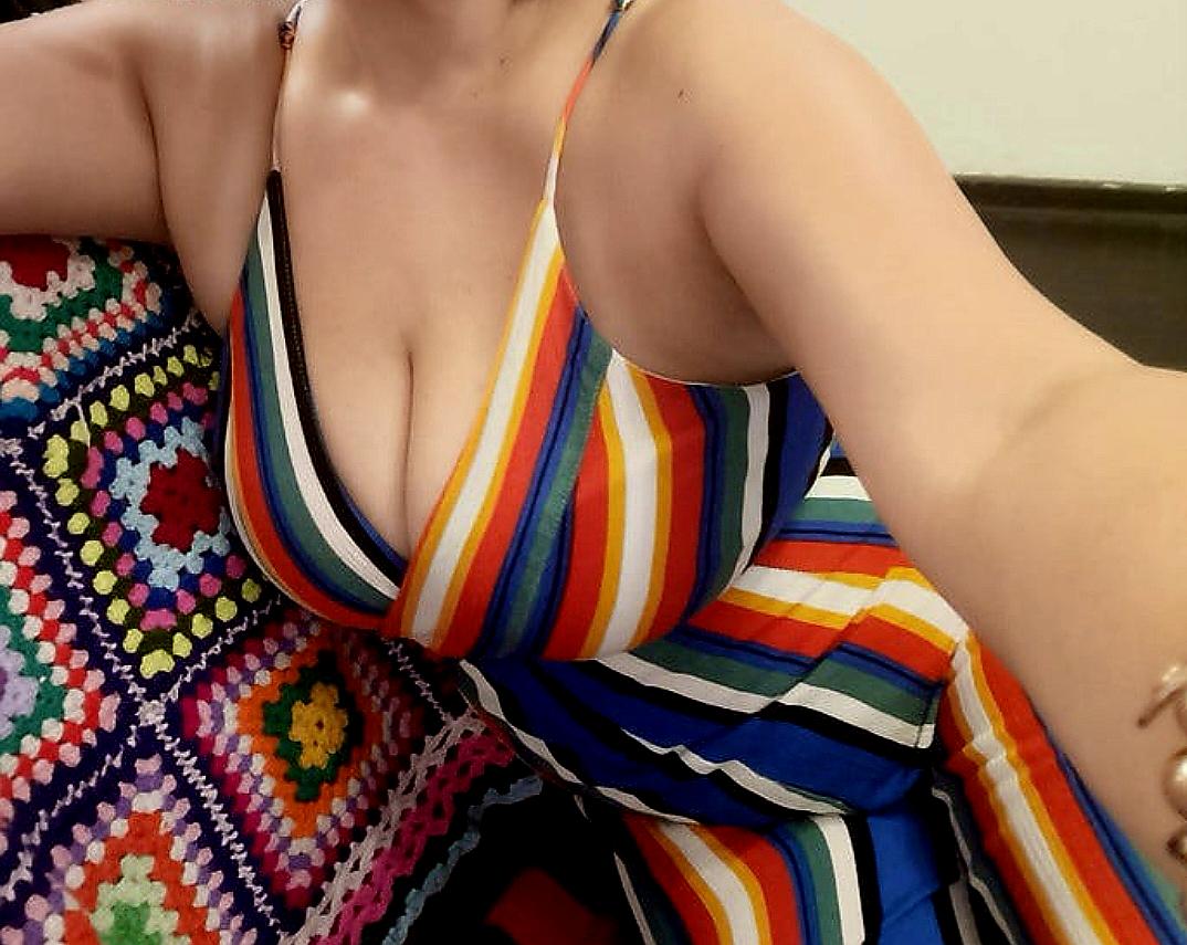 Chica busca chico en Tarragona: Chica busca chico