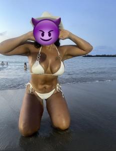 669065917: Chico busca chica en Barcelona