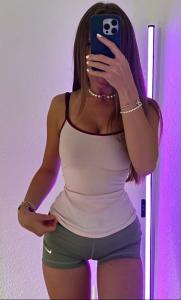 613603939: Chica busca chico en La Coruña