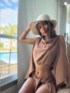 604235961: Chica busca chico en La Coruña