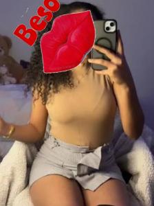 631832395: Chica busca chico en Murcia