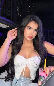 658481373: Chica busca chico en Orense