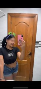 605487093: Chica busca chico en Granada