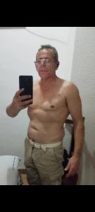 631284060: Chico busca chica en Murcia