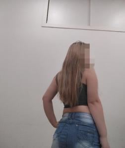 632298826: Chica busca chico en Madrid