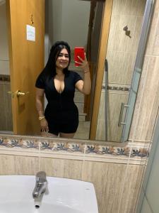 613682151: Chica busca chico en Madrid