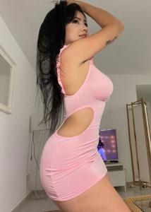 610569135: Chica busca chico en Ibiza