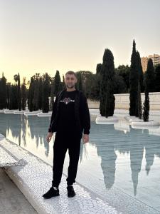 675394417: Chico busca chica en Valencia