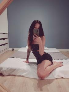 614420088: Chica busca chico en Málaga