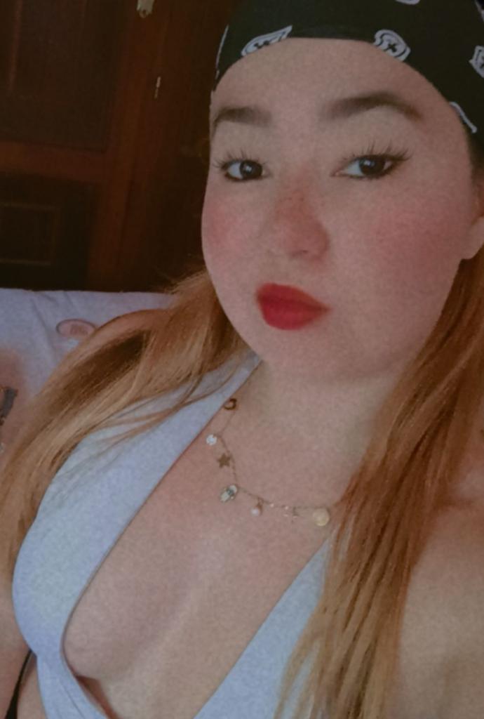 632255371: Chica busca chico en Cantabria