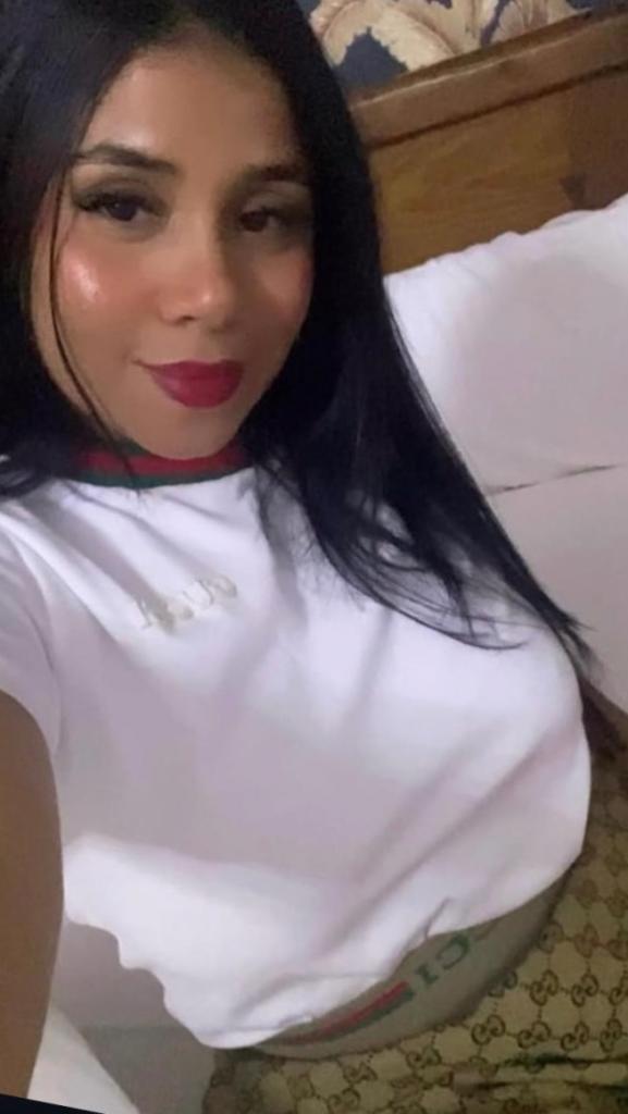 Chica busca chico en Almería: 