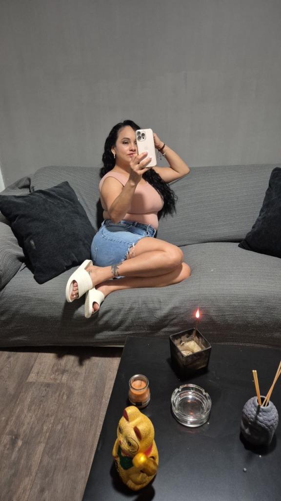 Chica busca chico en Valencia: 