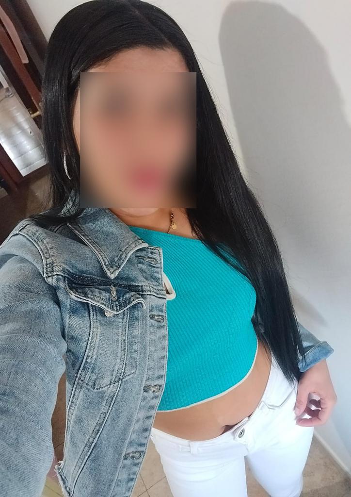 643585649: Chica busca chico en Cáceres