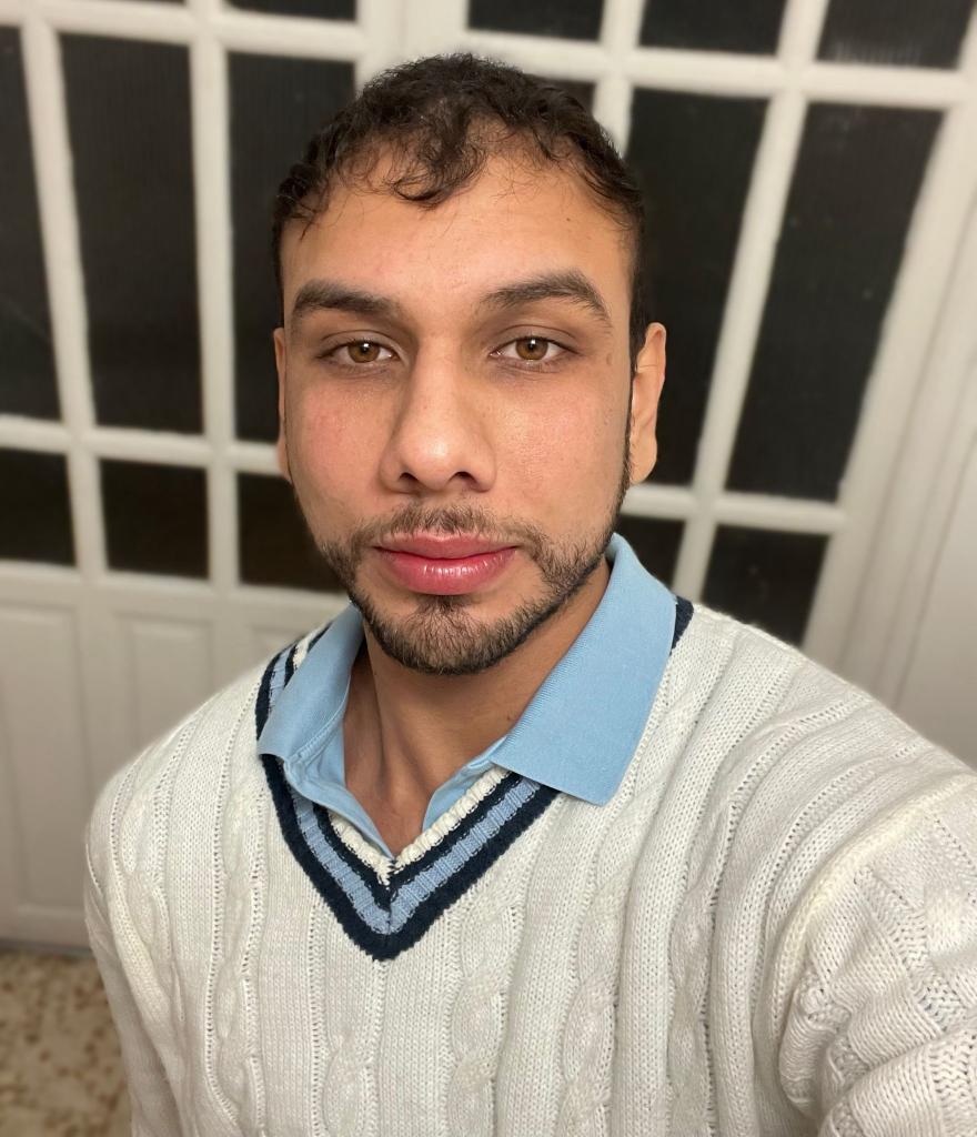 641731843: Chico busca chica en Málaga