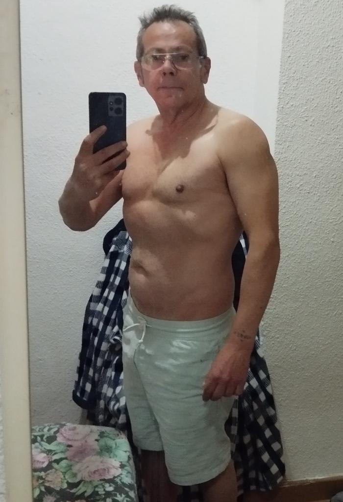 Chico busca chica en Murcia: 