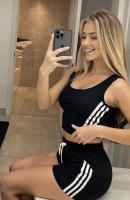 663015010: Chica busca chico en Barcelona