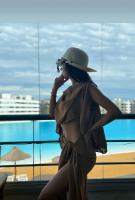 604235961: Chica busca chico en La Coruña