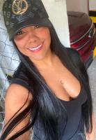 641772203: Chica busca chico en Gerona