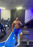 614744927: Chico busca chica en Madrid