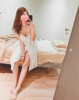 655986908: Chica busca chico en Barcelona