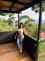 697492857: Chica busca chico en Valencia