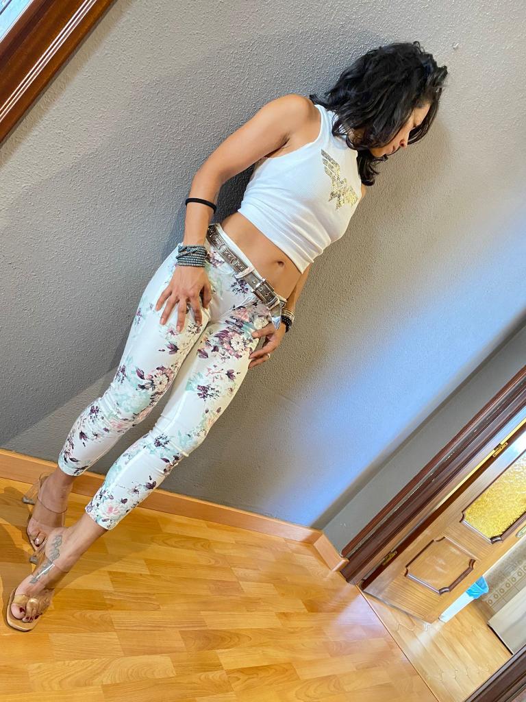 682900126: Chica busca chico en Asturias