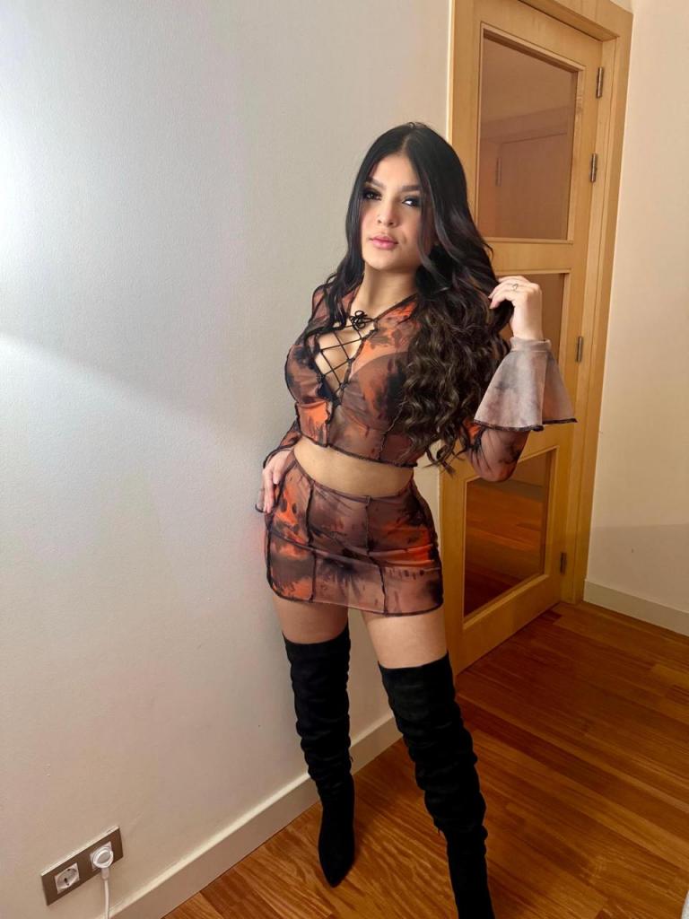 Chica busca chico en Barcelona: 