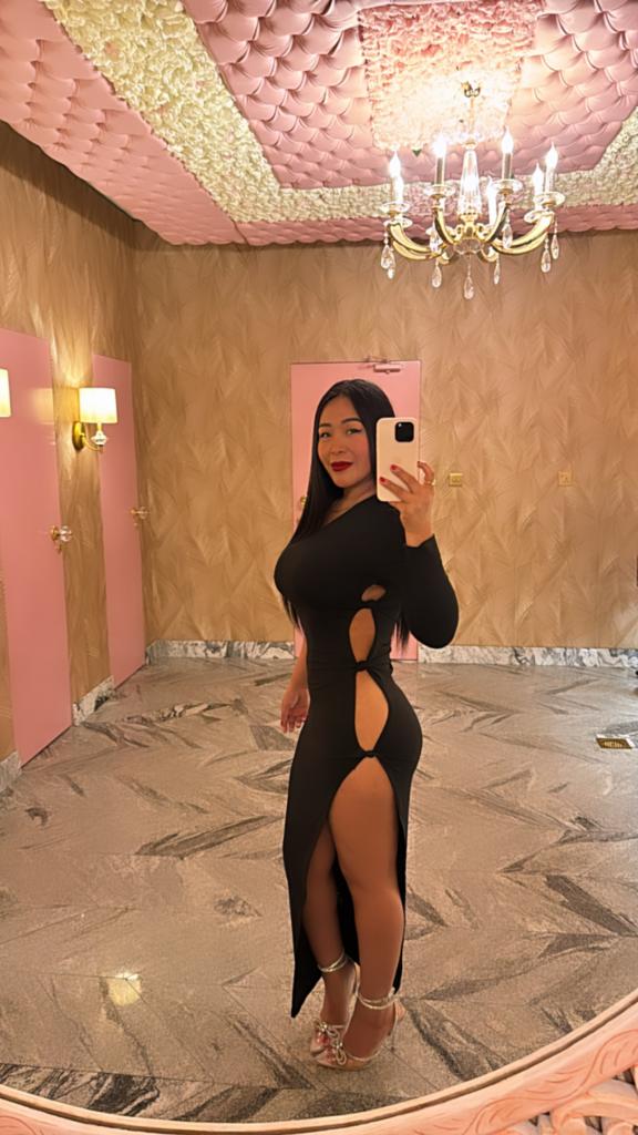 Chica busca chico en Sevilla: 