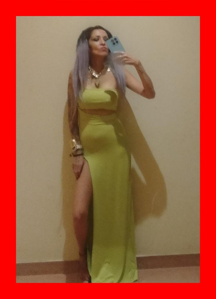 Chica busca chico en La Coruña: 