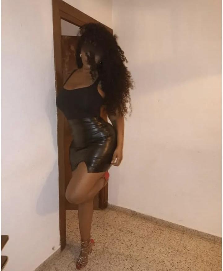 Chica busca chico en La Coruña: 